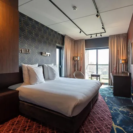 Hotel Hampshire - Centre 4*