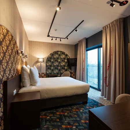 Hampshire - Centre Hotel 4*