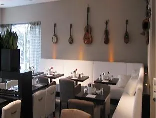 Hampshire - Centre Hotel 4*