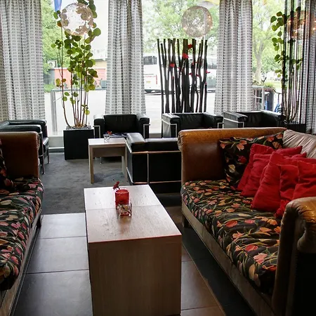 Hampshire - Centre Hotel 4*