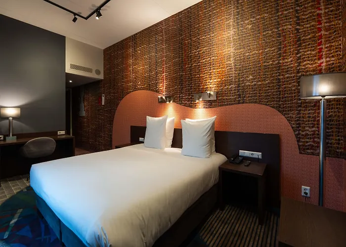 Hampshire - Centre 4* دلفت