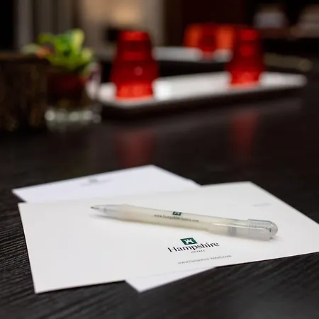 Отель Hampshire - Centre